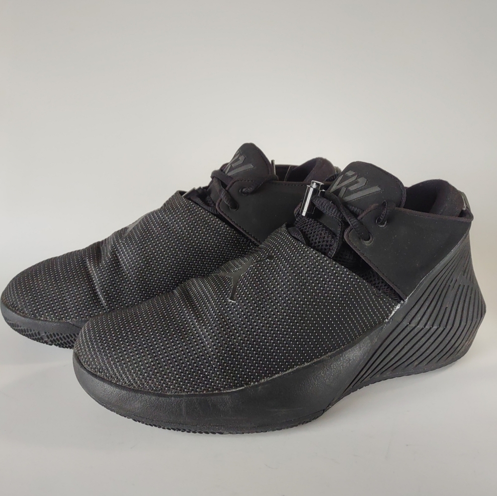 Jordan Why Not Zer0.1 Low Triple Black